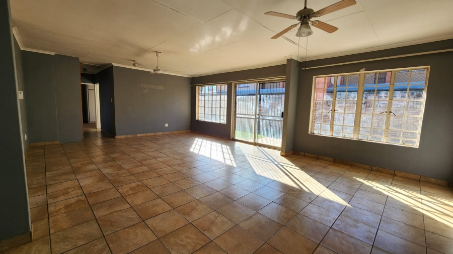 To Let 1 Bedroom Property for Rent in Die Bult North West